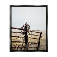 Seoska livada ograda od bodljikave žice seoska Fotografija Fotografija na platnu u crnom okviru zidna umjetnost,